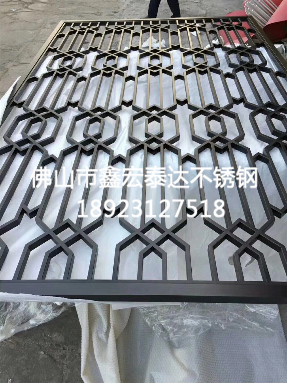 不锈钢屏风制品 (2)